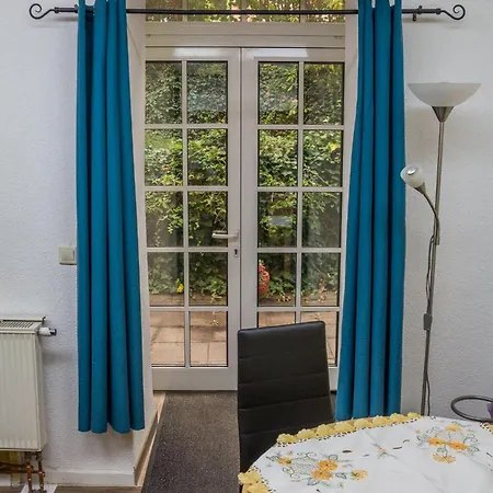 شقة Ferienwohnung-franziska-wuensche-wohnung-1 *