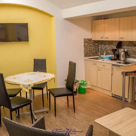 Apartment Ferienwohnung-franziska-wuensche-wohnung-1 *